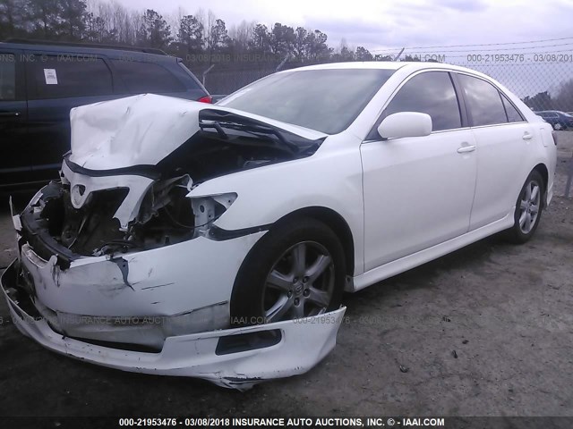 4T1BK46K17U531385 - 2007 TOYOTA CAMRY NEW GENERAT LE/XLE/SE WHITE photo 2