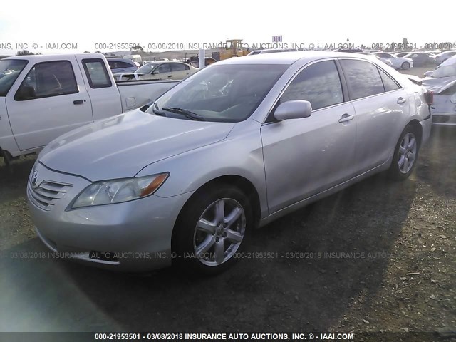 4T1BE46K88U213983 - 2008 TOYOTA CAMRY CE/LE/XLE/SE SILVER photo 2