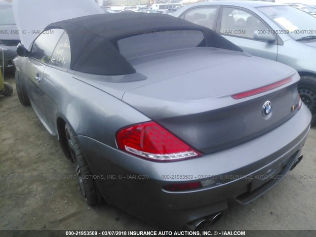 WBSEK93598CY79013 - 2008 BMW M6 GRAY photo 3