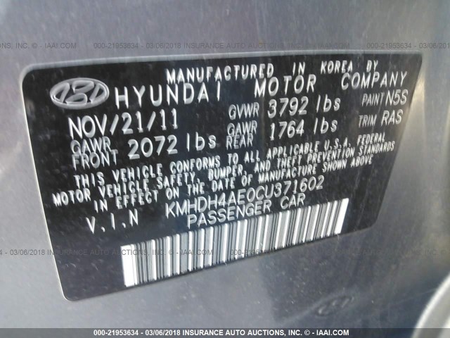 KMHDH4AE0CU371602 - 2012 HYUNDAI ELANTRA GLS/LIMITED SILVER photo 9