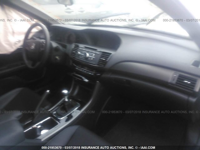 1HGCR2E53HA136181 - 2017 HONDA ACCORD SPORT 白色 照片 5