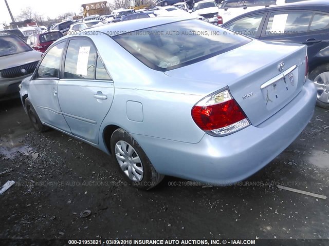 4T1BE32K85U609682 - 2005 TOYOTA CAMRY LE/XLE/SE ღია ლურჯი ფოტო 3