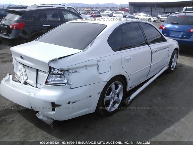 4S3BL616686216630 - 2008 SUBARU LEGACY 2.5I WHITE photo 4