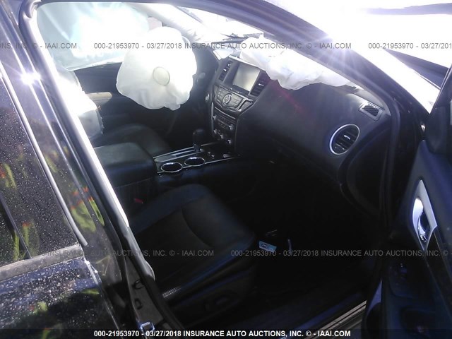 5N1AR2MN8DC628870 - 2013 NISSAN PATHFINDER S/SV/SL/PLATINUM 黑色 照片 5