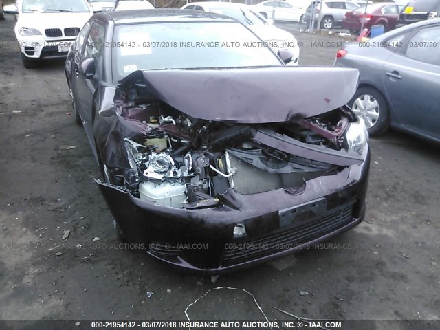 JTKJF5C73B3013005 - 2011 TOYOTA SCION TC 紫色 照片 6