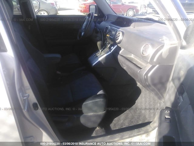 JTLZE4FEXCJ001890 - 2012 TOYOTA SCION XB SILVER photo 5