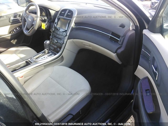 1G11D5RR9DF114713 - 2013 CHEVROLET MALIBU 1LT 黑色 照片 5