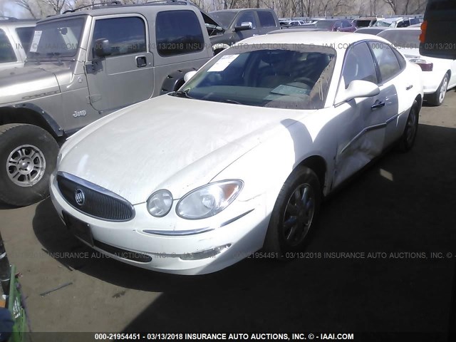 2G4WC582371225558 - 2007 BUICK LACROSSE CX WHITE photo 2