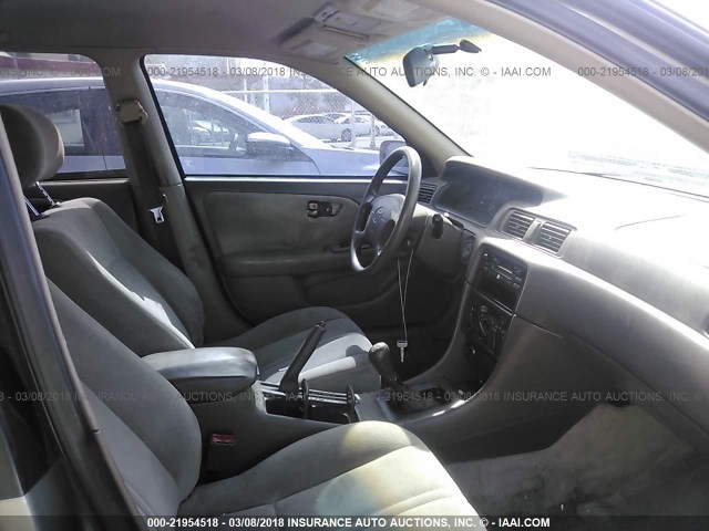 4T1BG22K5XU604804 - 1999 TOYOTA CAMRY CE/LE/XLE 金色 照片 5