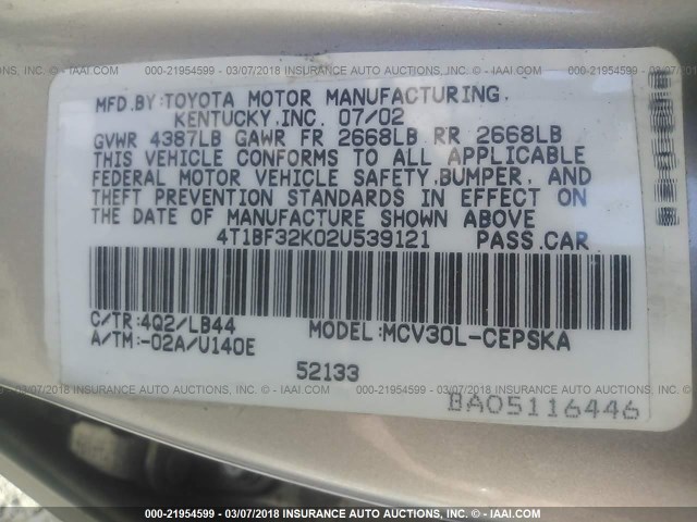 4T1BF32K02U539121 - 2002 TOYOTA CAMRY LE/XLE/SE შამპანური ფოტო 9