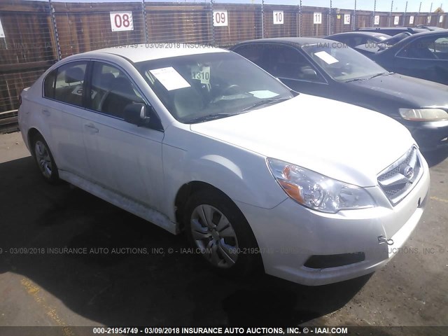 4S3BMBA63B3217670 - 2011 SUBARU LEGACY 2.5I WHITE photo 1