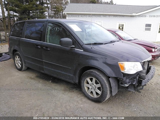 2A4RR2D13AR357492 - 2010 CHRYSLER TOWN & COUNTRY LX BLACK photo 1