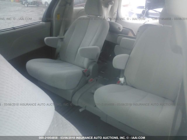 5TDKK3DCXES526309 - 2014 TOYOTA SIENNA LE WHITE photo 8