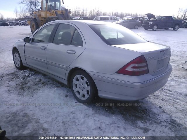 WDBRF81J25F664038 - 2005 MERCEDES-BENZ C 240 4MATIC SILVER photo 3