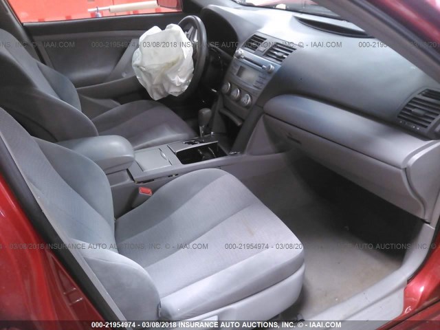 4T1BF3EK9AU519833 - 2010 TOYOTA CAMRY SE/LE/XLE 红色 照片 5