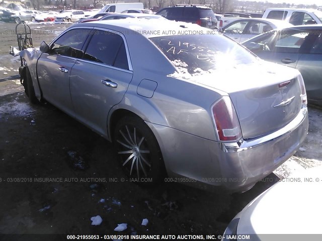 2C3CCAAG6EH288958 - 2014 CHRYSLER 300 SILVER photo 3