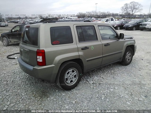 1J8FF28W48D681502 - 2008 JEEP PATRIOT SPORT BEIGE photo 4