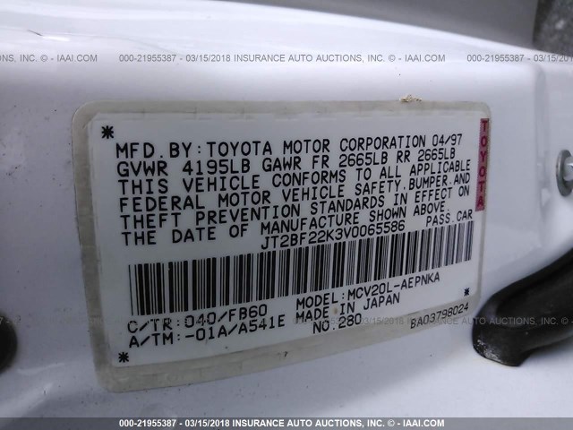 JT2BF22K3V0065586 - 1997 TOYOTA CAMRY LE/XLE WHITE photo 9