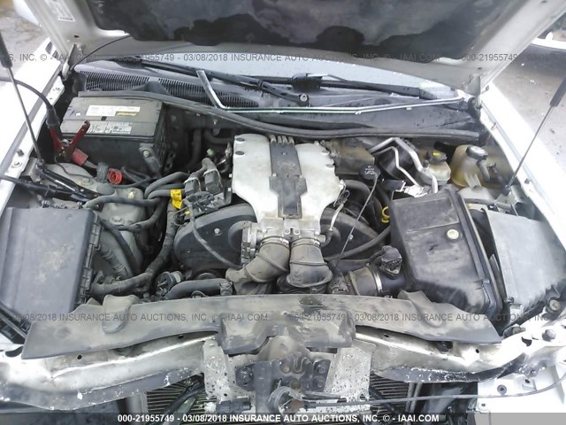 1G6DM57NX30100909 - 2003 CADILLAC CTS SILVER photo 10