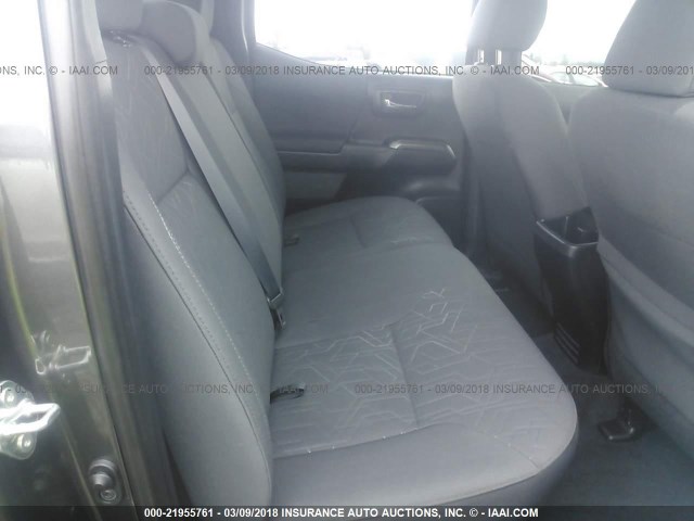 5TFCZ5AN3JX124248 - 2018 TOYOTA TACOMA DBL CAB/SR/TRDSPT/OR/PRO Сұр фото 8