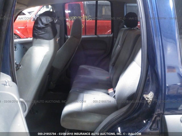1J4GL38K15W723075 - 2005 JEEP LIBERTY RENEGADE BLUE photo 8