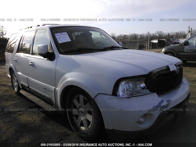 5LMFU28R64LJ09296 - 2004 LINCOLN NAVIGATOR 白色 照片 1