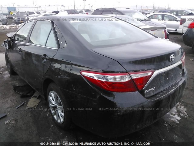 4T4BF1FK5GR532404 - 2016 TOYOTA CAMRY LE/XLE/SE/XSE BLACK photo 3