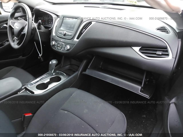 1G1ZB5ST3HF221213 - 2017 CHEVROLET MALIBU LS Қара фото 5