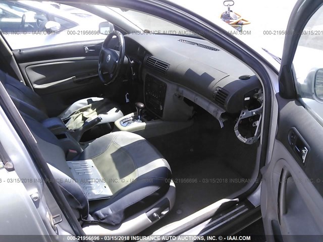 WVWWH63B83E363236 - 2003 VOLKSWAGEN PASSAT GLX ვერცხლისფერი ფოტო 5