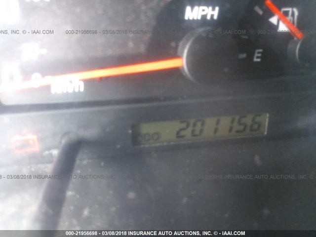 4T1BF32K32U024758 - 2002 TOYOTA CAMRY LE/XLE/SE 白色 照片 7