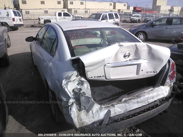 1N4AL11D75C288002 - 2005 NISSAN ALTIMA S/SL WHITE photo 3