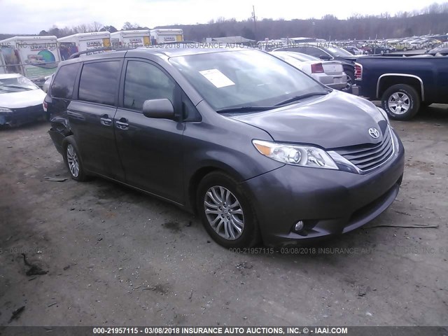 5TDYK3DC7CS273876 - 2012 TOYOTA SIENNA XLE/LIMITED GRAY photo 1