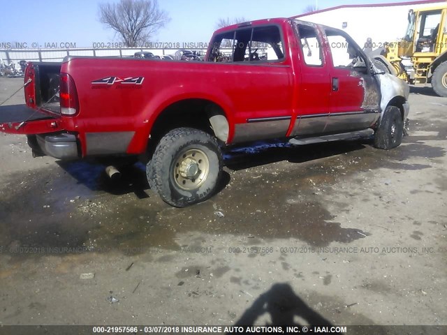 1FTSX31F4XEA18233 - 1999 FORD F350 SRW SUPER DUTY RED photo 4