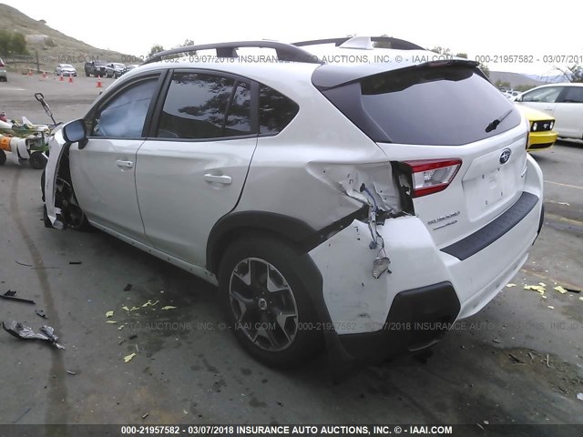 JF2GTADC6JH233059 - 2018 SUBARU CROSSTREK PREMIUM Ақ фото 3