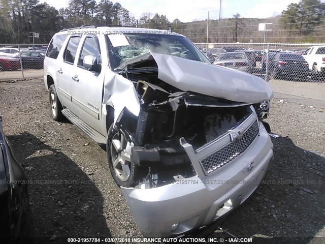 1GNSCHE0XDR149807 - 2013 CHEVROLET SUBURBAN C1500  LS SILVER photo 6