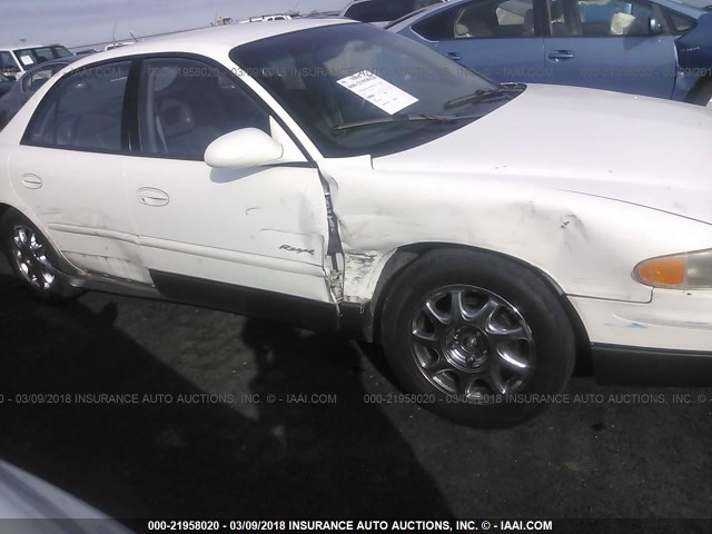 2G4WF551511169990 - 2001 BUICK REGAL GS WHITE photo 6