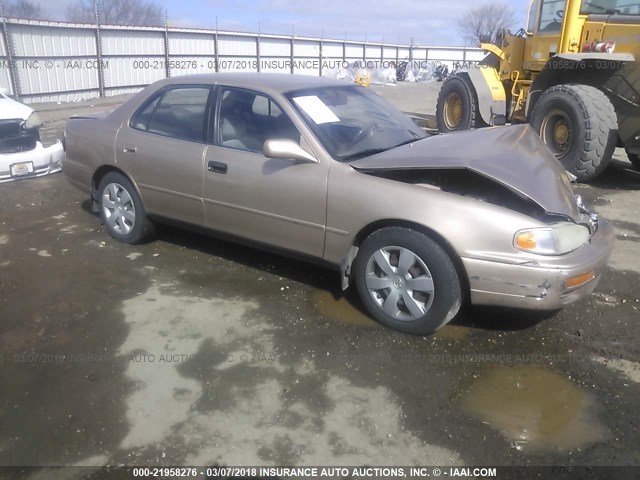 JT2BG12K2T0388452 - 1996 TOYOTA CAMRY DX/LE/XLE TAN photo 1