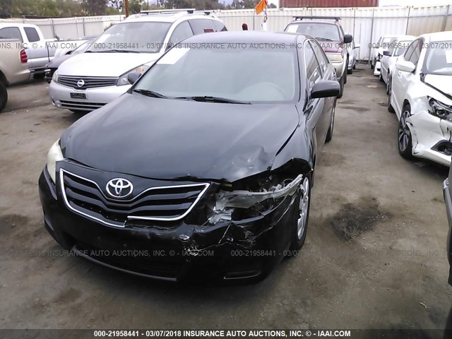 4T1BF3EK7BU132411 - 2011 TOYOTA CAMRY SE/LE/XLE BLACK photo 2