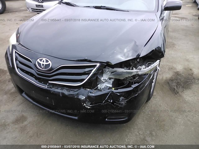 4T1BF3EK7BU132411 - 2011 TOYOTA CAMRY SE/LE/XLE BLACK photo 6