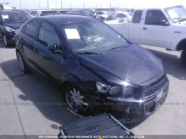 1G1JA5SH7D4164452 - 2013 CHEVROLET SONIC LS 黑色 照片 1