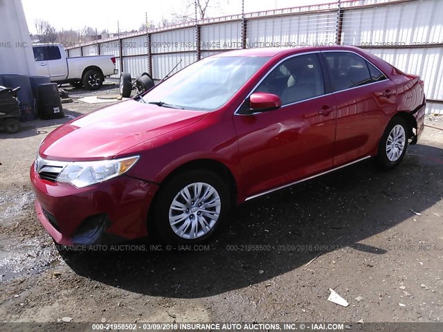 4T1BF1FK1CU546756 - 2012 TOYOTA CAMRY SE/LE/XLE MAROON photo 2