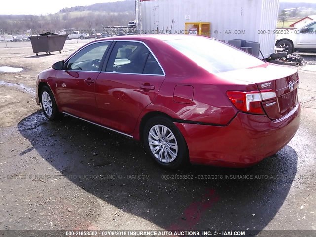 4T1BF1FK1CU546756 - 2012 TOYOTA CAMRY SE/LE/XLE MAROON photo 3