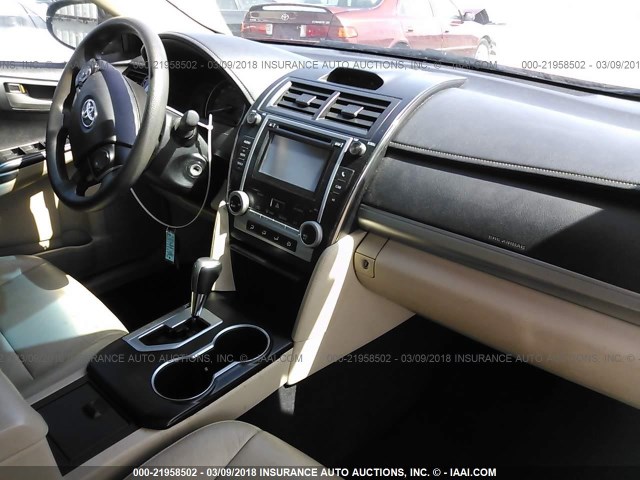 4T1BF1FK1CU546756 - 2012 TOYOTA CAMRY SE/LE/XLE MAROON photo 5