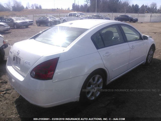 1N4BA41EX7C823329 - 2007 NISSAN MAXIMA SE/SL WHITE photo 4