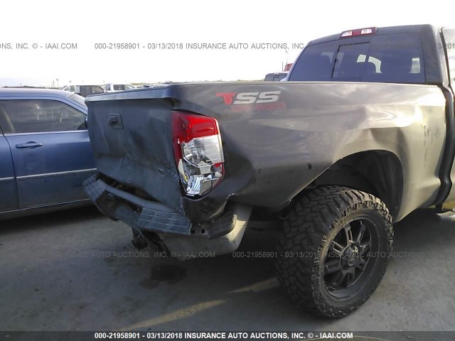 5TFRM5F14EX075999 - 2014 TOYOTA TUNDRA DOUBLE CAB SR/SR5 BLACK photo 6