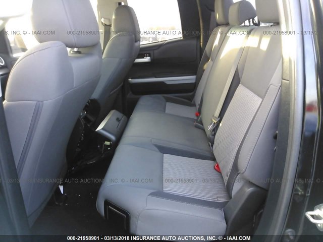 5TFRM5F14EX075999 - 2014 TOYOTA TUNDRA DOUBLE CAB SR/SR5 BLACK photo 8