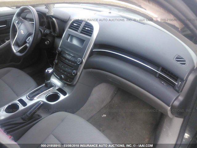 1G11A5SL9FF208611 - 2015 CHEVROLET MALIBU LS 灰色 照片 5