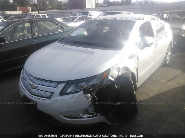 1G1RD6E43FU142279 - 2015 CHEVROLET VOLT WHITE photo 2