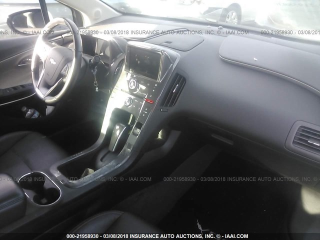 1G1RD6E43FU142279 - 2015 CHEVROLET VOLT WHITE photo 5