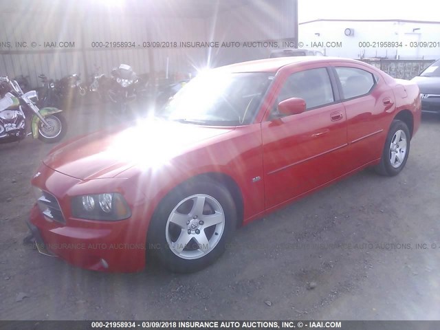 2B3CA3CV3AH309799 - 2010 DODGE CHARGER SXT RED photo 2